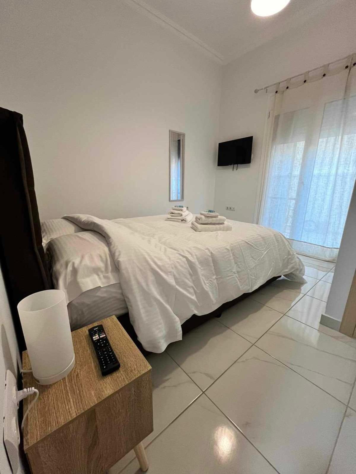 Elegant & Modern Apartment Near To Athens Riviera Piraeus Exterior photo