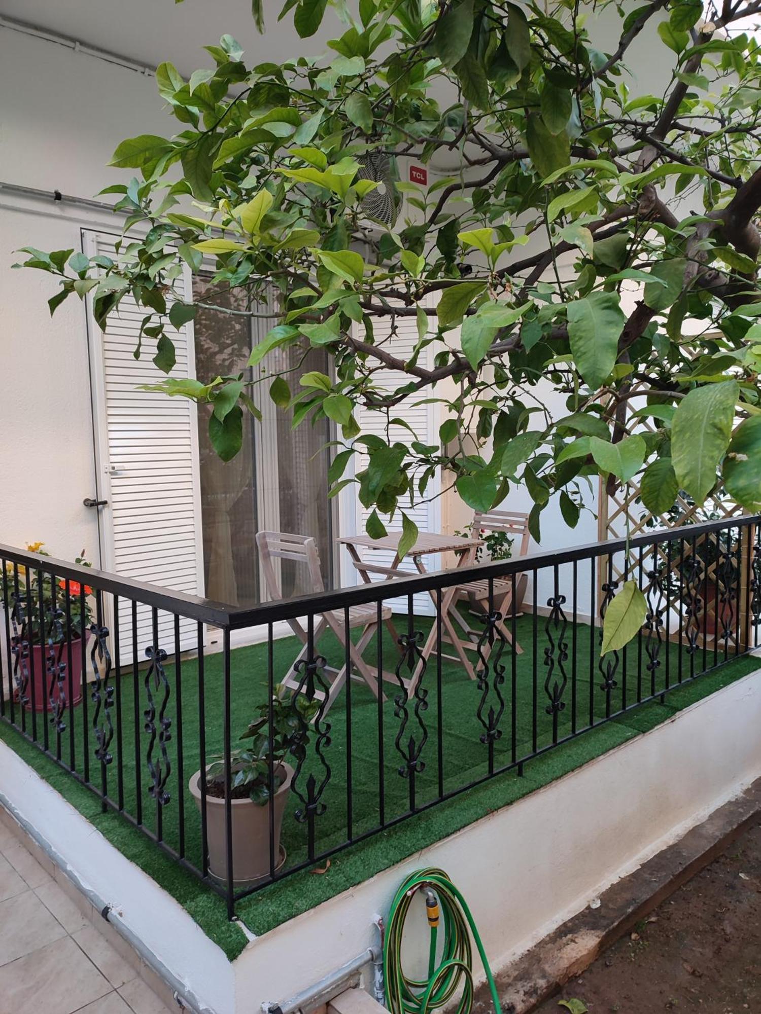 Elegant & Modern Apartment Near To Athens Riviera Piraeus Exterior photo